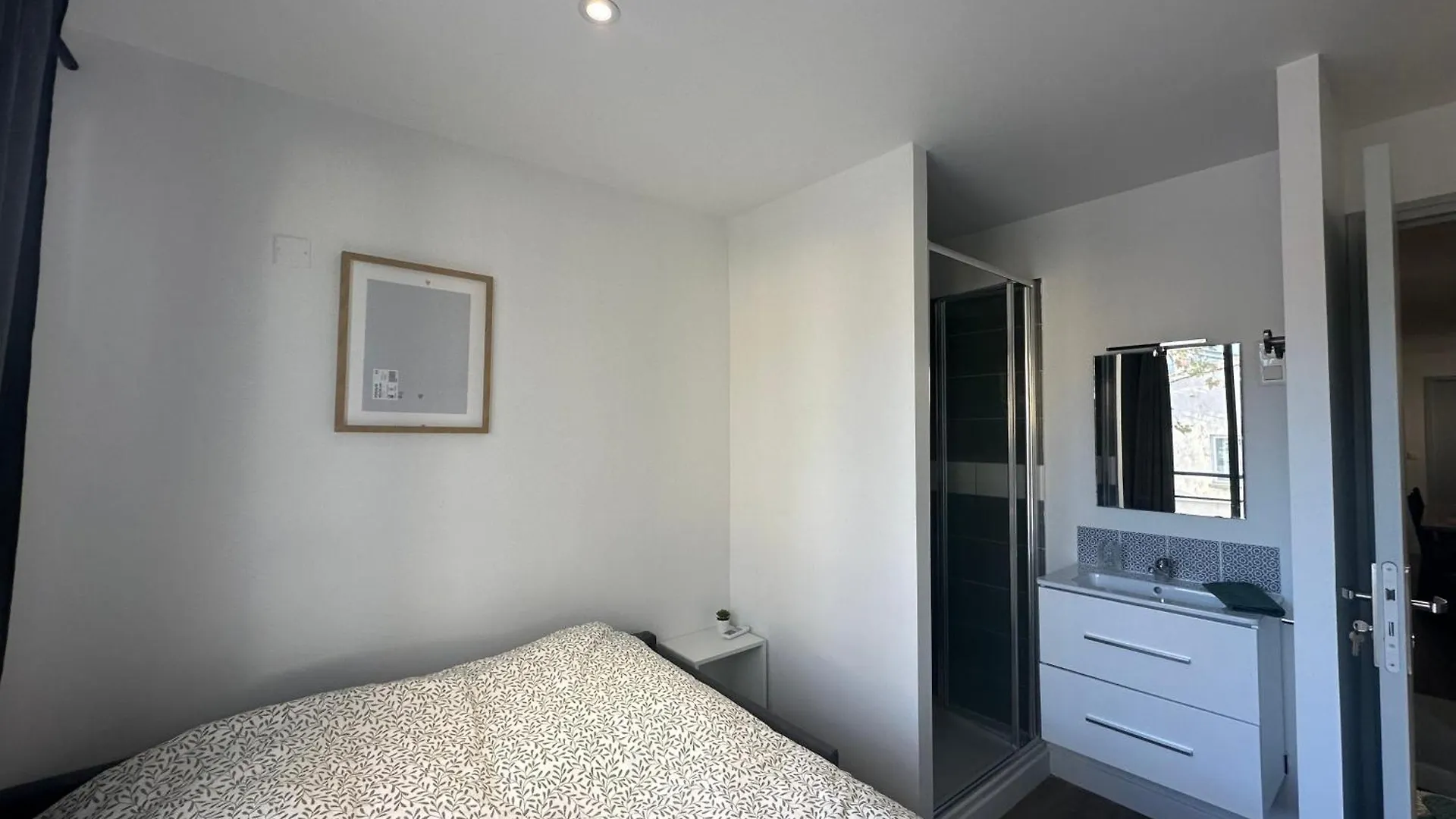 Chez Edouard - Superbe Triplex Neuf - 6 Chambres - Centre Ville Proche Rotonde Allees Provencales 普罗旺斯地区艾克斯 0*,  法国
